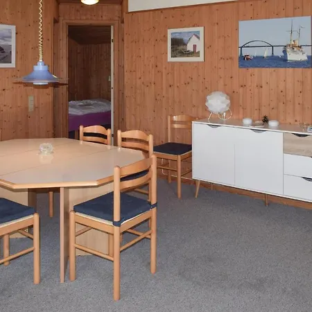 Holiday home 3 Bedroom Lovely Home In Humble