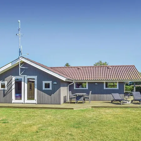 3 Bedroom Lovely Home In Humble *